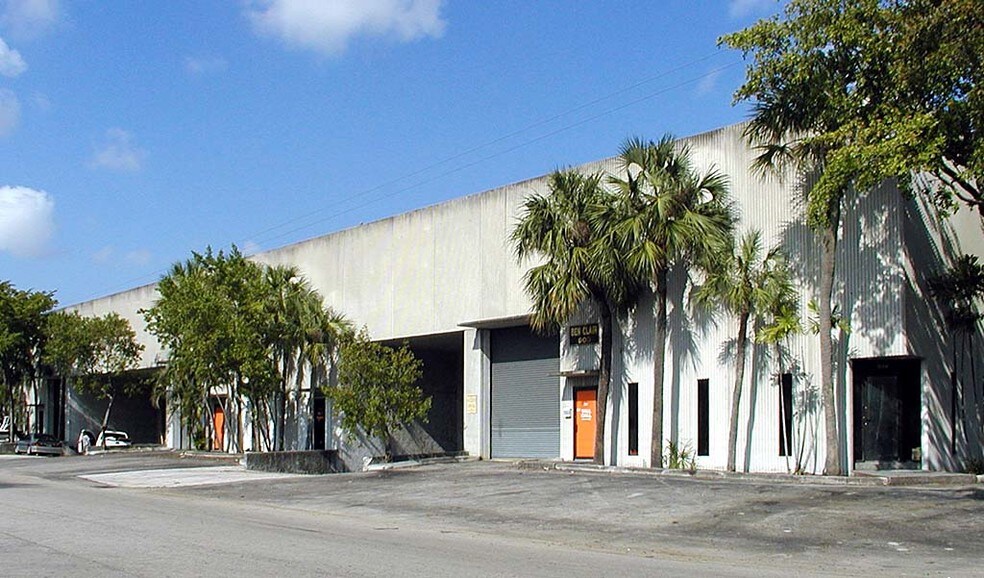 More Photos Of 901-999 NW 10th Ter, Fort Lauderdale Warehouse For Lease