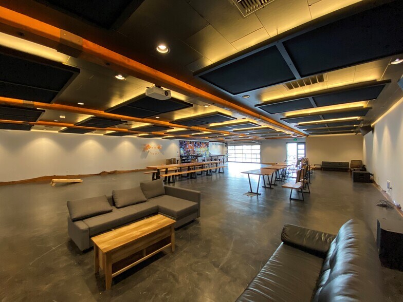 More Photos Of 1822 21st Ave, Forest Grove Restaurant For Sale