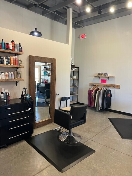 More Photos Of 111 Plank Rd, Kaukauna Storefront For Sale