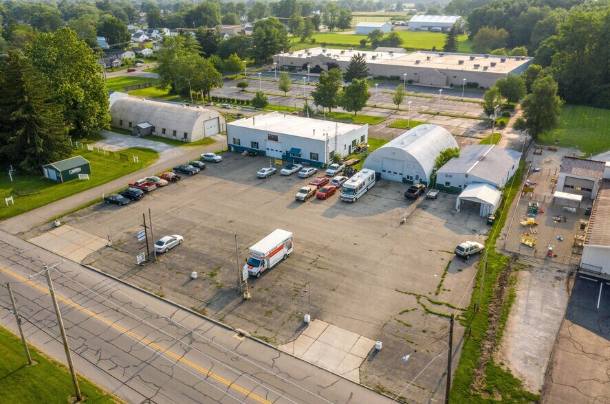 More Photos Of 1140 N Main St, Urbana Auto Dealership For Sale