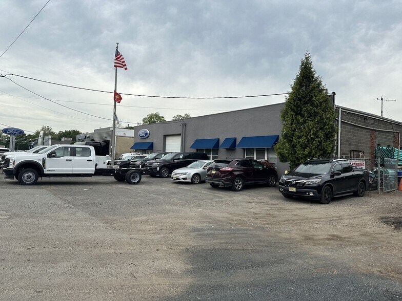 More Photos Of 2530 Springfield Ave, Vauxhall Land For Lease