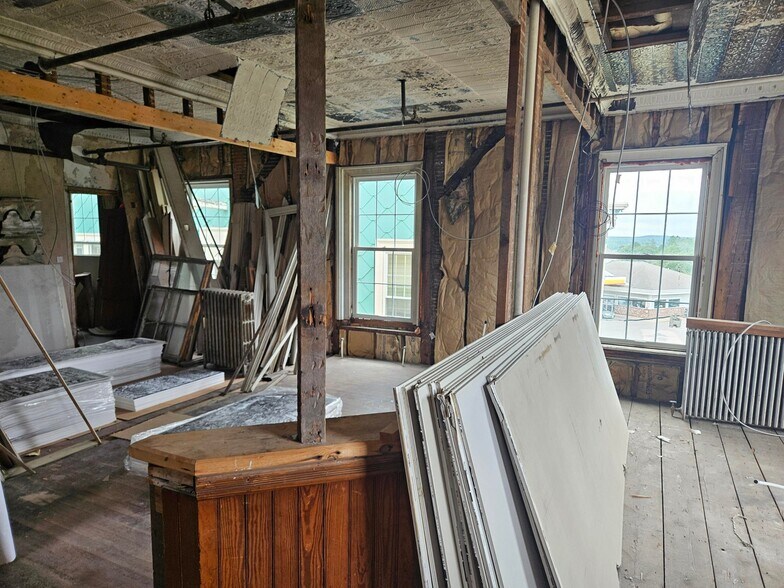 More Photos Of 6 Colonial Way, Machias Office Residential For Sale