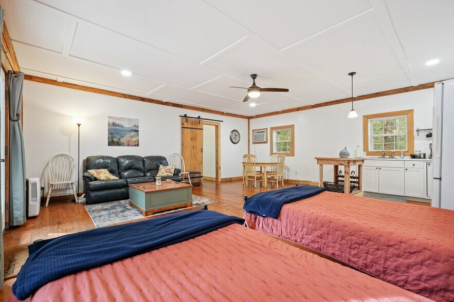 More Photos Of 400 Mulberry Gap Rd, Ellijay Hospitality For Sale