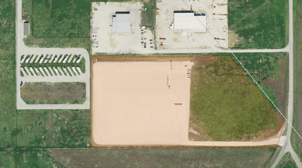 More Photos Of Hwy 97 & FM 478, Pleasanton Land For Lease