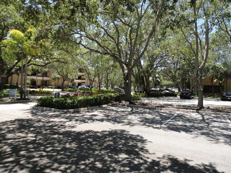 More Photos Of 11211 Prosperity Farms Rd, Palm Beach Gardens Medical For Sale