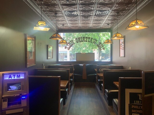 More Photos Of 1323 O St, Lincoln Bar For Lease