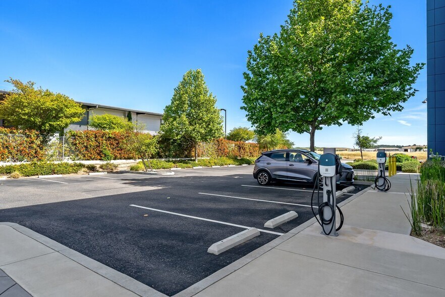 More Photos Of , Paso Robles Office For Sale