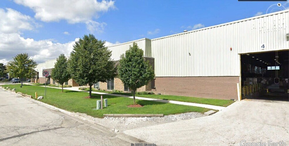 More Photos Of 11058 Addison St, Franklin Park Warehouse For Lease
