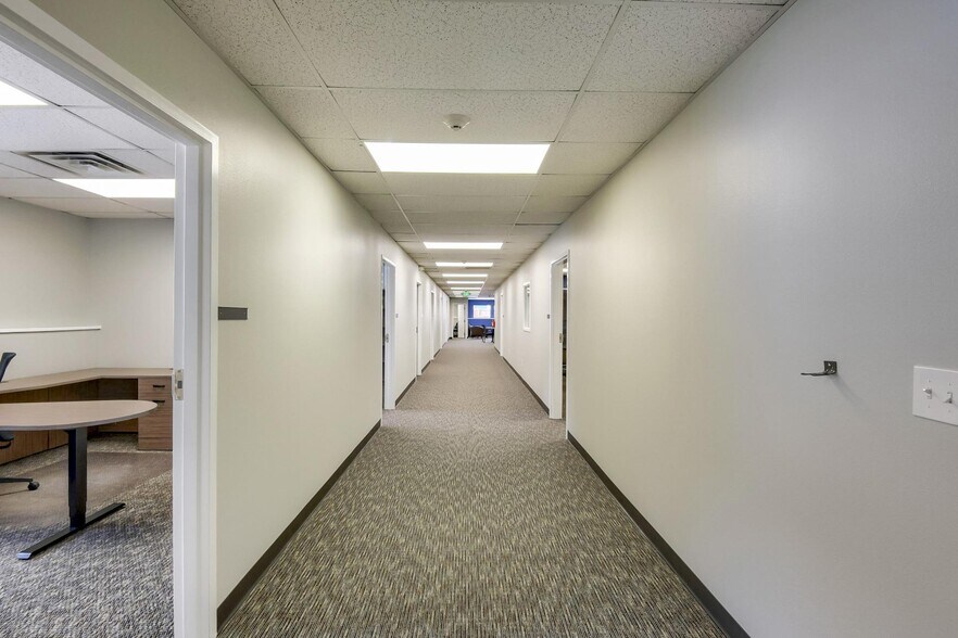 More Photos Of 19316 Goddard Ranch Ct, Morrison Office For Lease