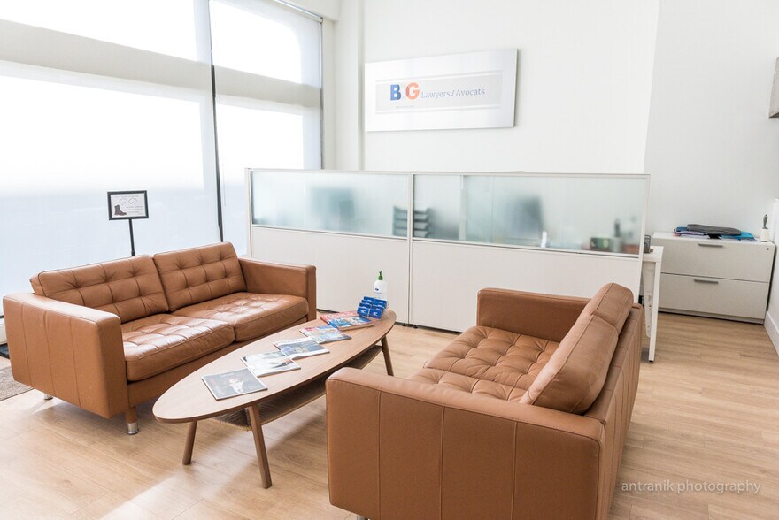 More Photos Of 455 Rue Notre-Dame E, Montréal Office Residential For Sale