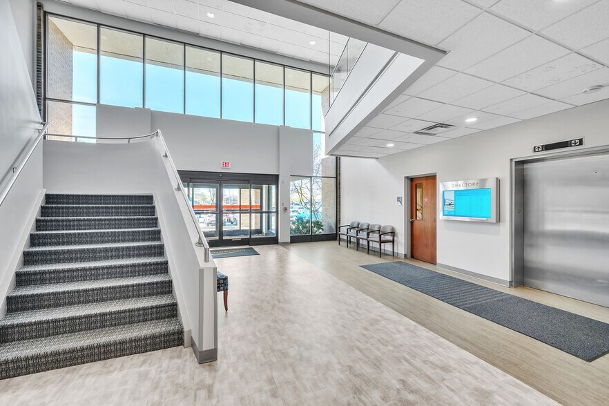 More Photos Of 1722 Shaffer St, Kalamazoo Medical For Lease