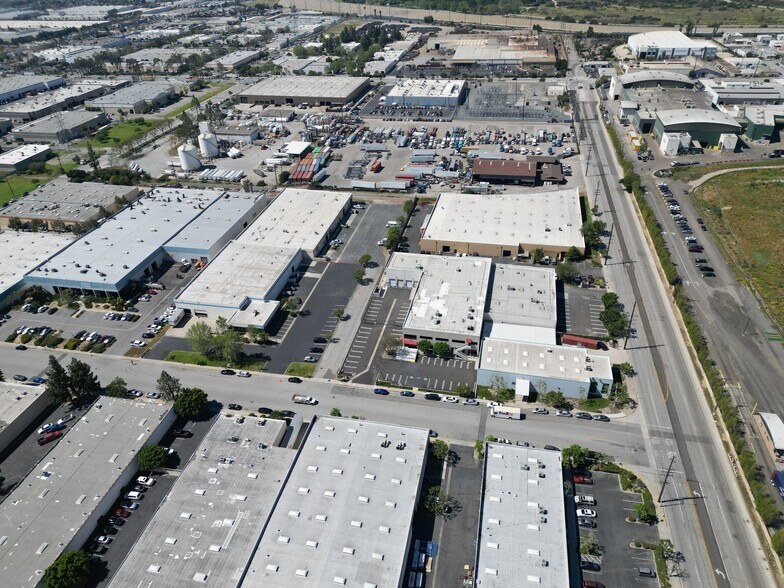 More Photos Of 5517 Ayon Ave, Irwindale Warehouse For Sale