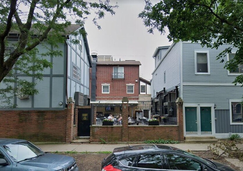 More Photos Of 2852-2856 N Southport Ave, Chicago Apartments For Sale