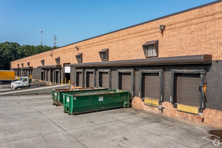 More Photos Of 6600 Jimmy Carter Blvd, Norcross Distribution For Lease