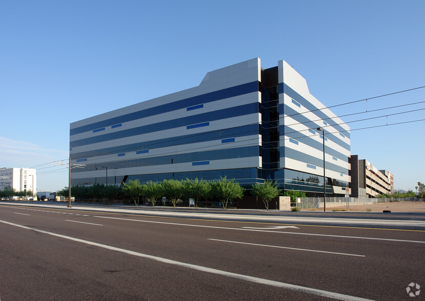 Primary Photo Of 4600 E Washington St, Phoenix Office For Lease