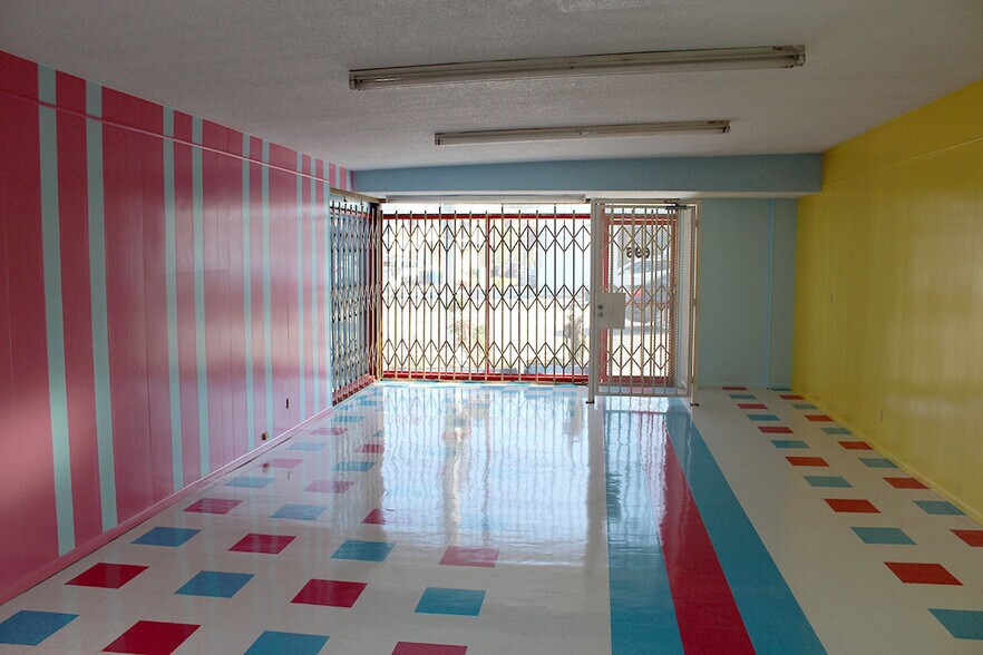 More Photos Of 1696 Centinela Ave, Inglewood Storefront Retail Residential For Sale