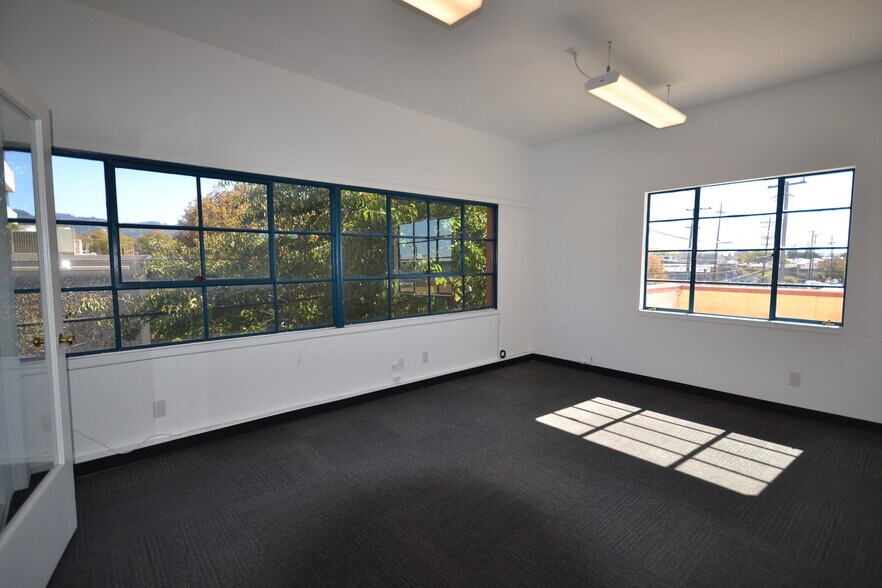 More Photos Of 2608 9th St, Berkeley Office For Lease
