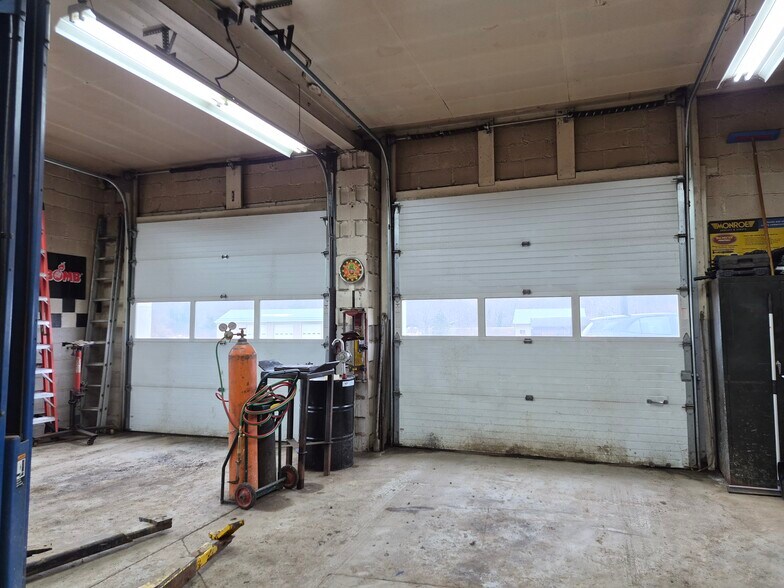 More Photos Of 2646 NY-16, Olean Specialty For Sale