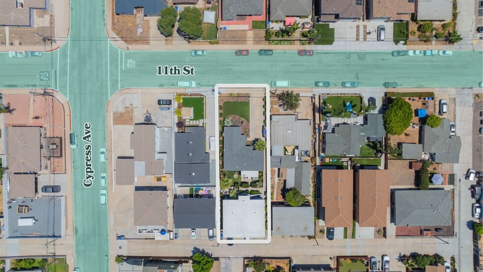 More Photos Of 562-564 11th St, Imperial Beach Apartments For Sale