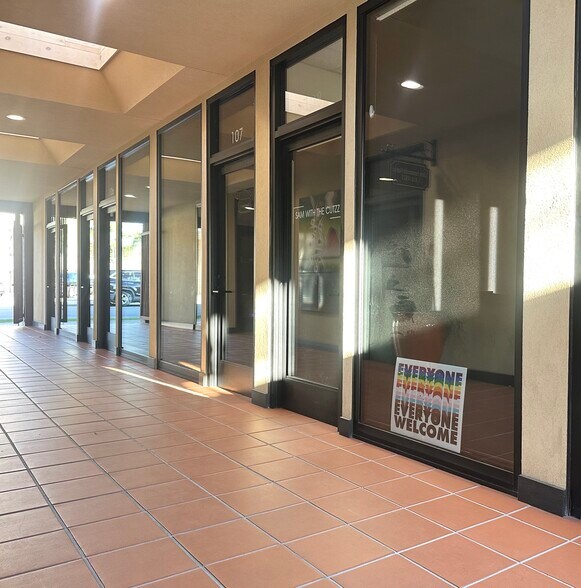 More Photos Of 241 N Maclay Ave, San Fernando Storefront For Lease