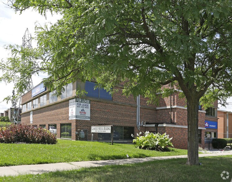 More Photos Of 1 Belton Blvd, St Catharines Office For Lease