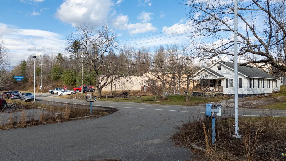 More Photos Of 14109 Highway 226 S, Spruce Pine General Retail For Sale