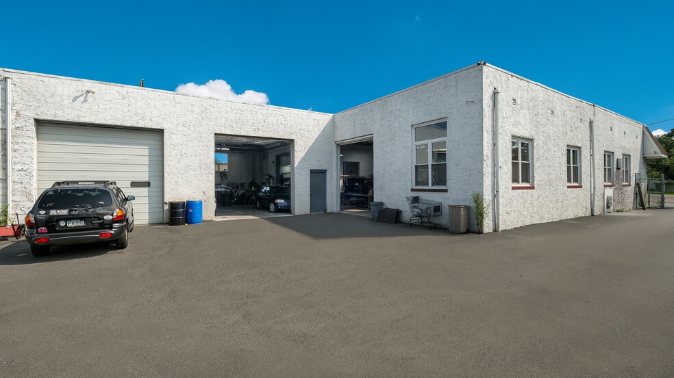 More Photos Of 2531 Street Rd, Bensalem Auto Repair For Sale