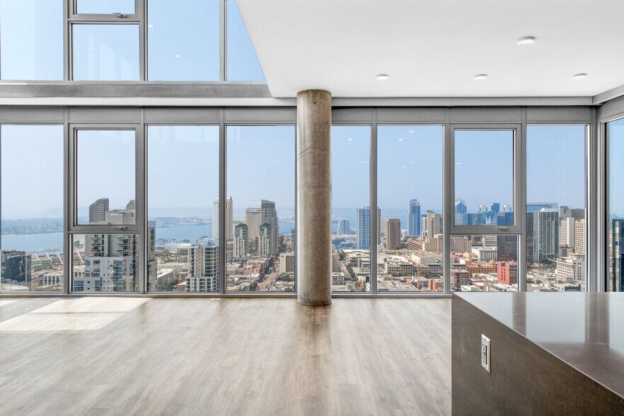 More Photos Of 601 11th Ave, San Diego Apartments For Lease