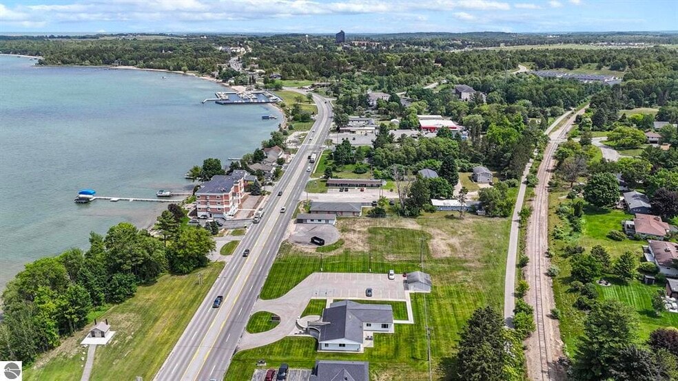 More Photos Of 5168 US-31, Traverse City Office For Sale