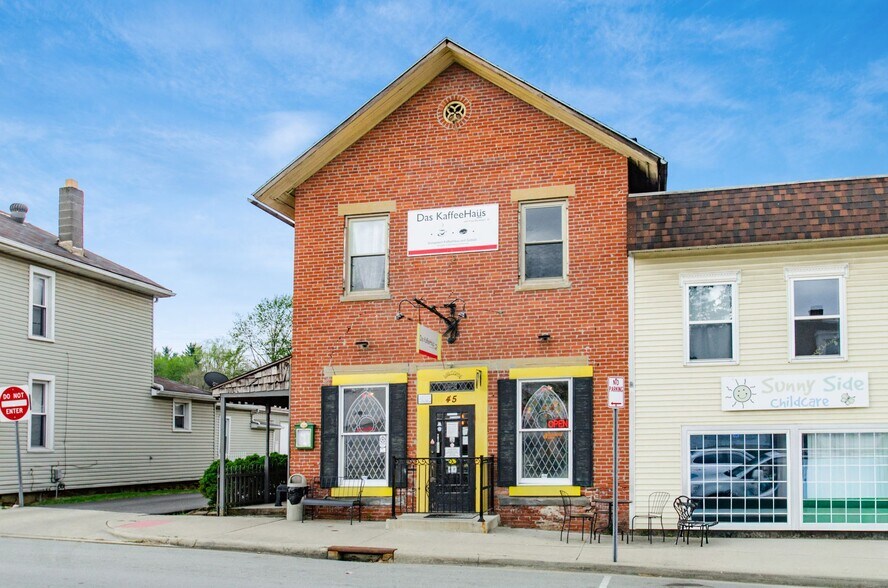 More Photos Of 45 E Columbus St, Lithopolis Restaurant For Sale