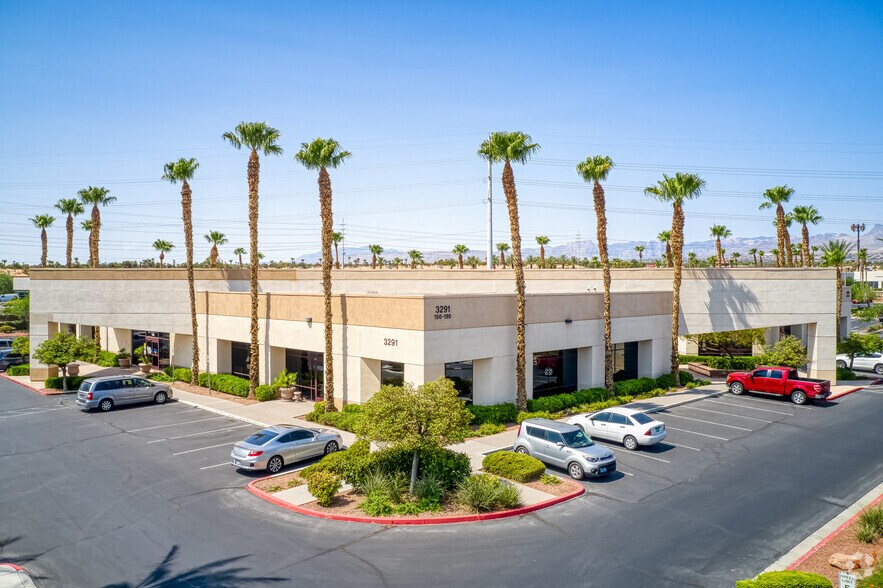 More Photos Of 7660 W Cheyenne Ave, Las Vegas Unknown For Lease