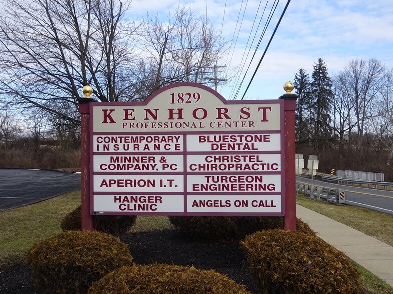 More Photos Of 1829 New Holland Rd, Reading Office For Sale