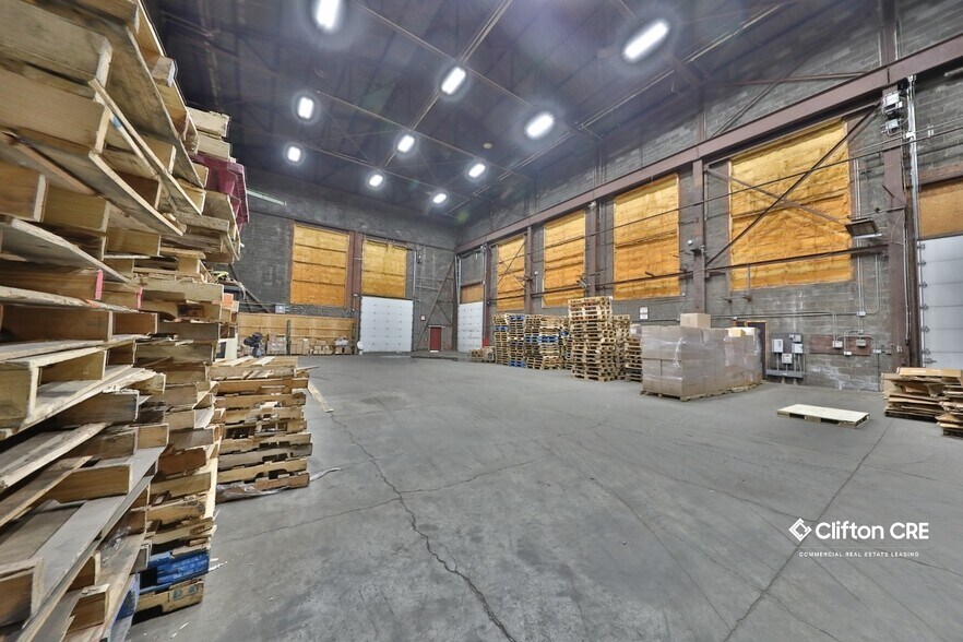 More Photos Of 126 E Dickerson St, Dover Warehouse For Sale
