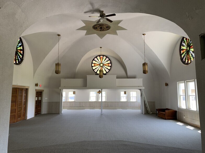 More Photos Of 4494 Morrish Rd, Swartz Creek Storefront Retail Office For Sale