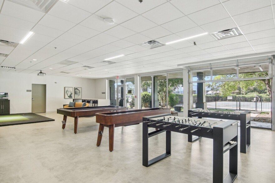 More Photos Of 2756 Laurens Rd, Greenville Apartments For Sale