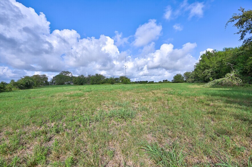 More Photos Of 15650 U.S. 290, Burton Land For Sale