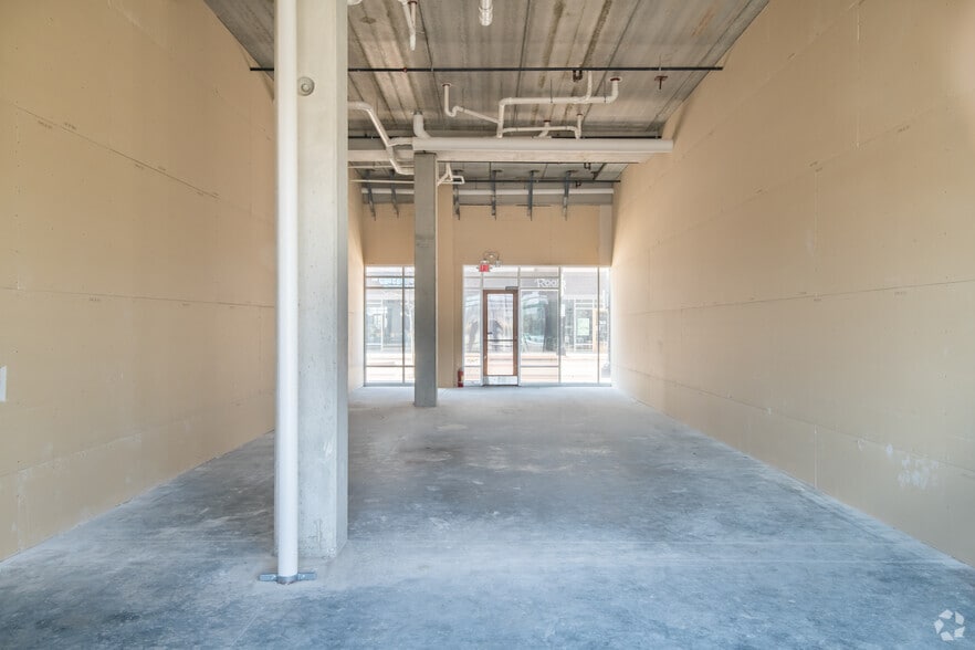 More Photos Of 7955-7973 S Main St, Oak Creek Apartments For Lease