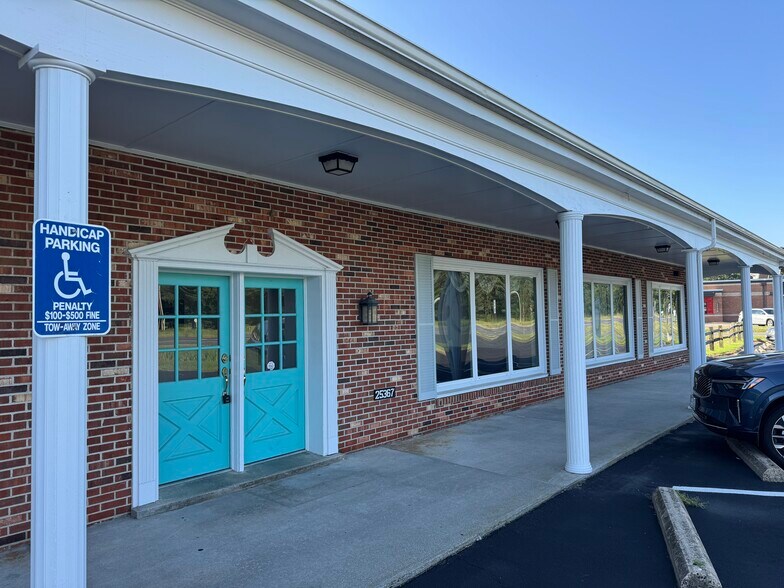 More Photos Of 25367 Lankford Hwy, Onley Light Distribution For Lease