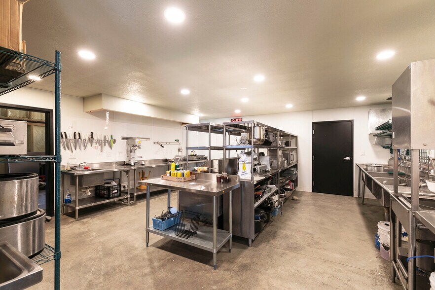 More Photos Of 125 & 139 Hannon Ln, Darby Restaurant For Sale