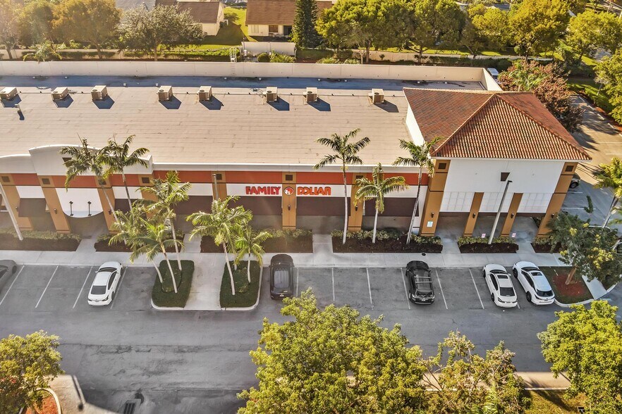 More Photos Of 6001-6095 N University Dr, Tamarac Unknown For Lease