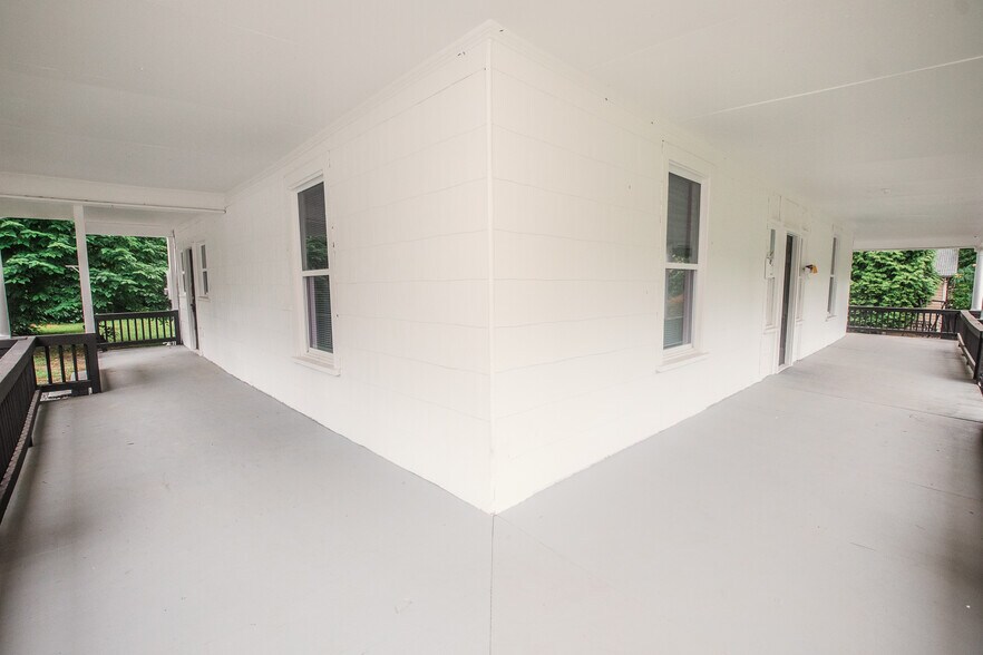 More Photos Of 707 W Phifer St, Monroe Apartments For Sale