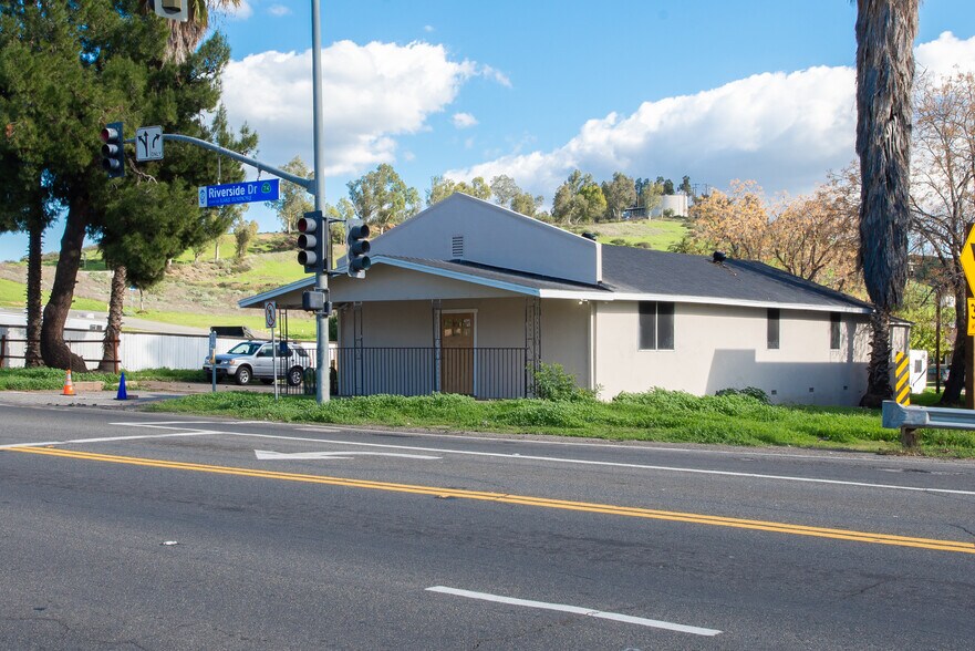 More Photos Of 30830 Riverside Dr, Lake Elsinore Religious Facility For Sale