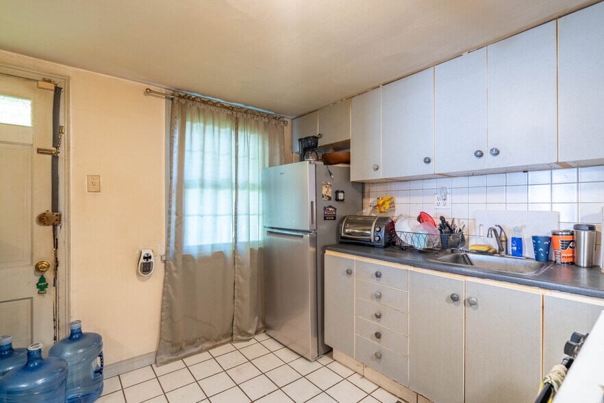 More Photos Of 1900 Old York Rd, Abington Apartments For Sale