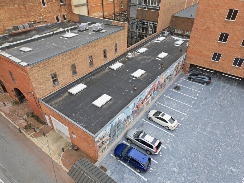 More Photos Of 121-123 E King St, Lancaster Office Residential For Sale