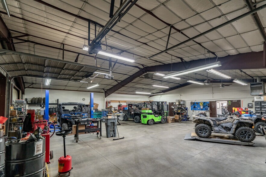 More Photos Of 1190 S 2nd St, Raton General Retail For Sale