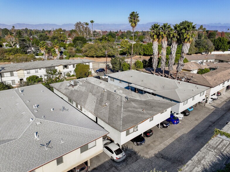 More Photos Of 13520 Rye St, Sherman Oaks Apartments For Sale