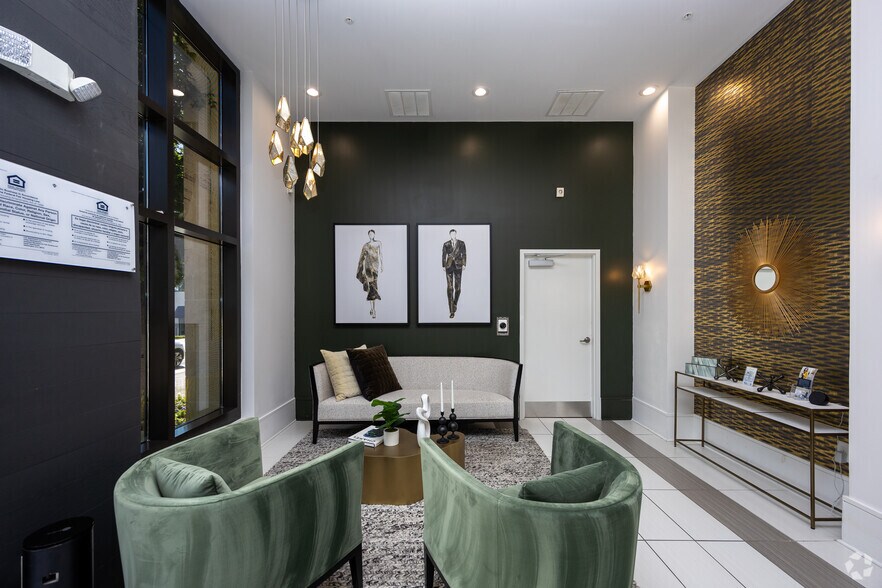 More Photos Of 6050 Roswell Rd NE, Sandy Springs Apartments For Lease