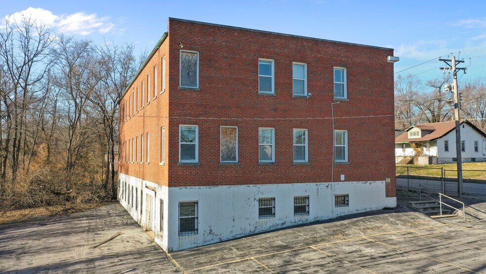 More Photos Of 6574 Saint Louis Ave, Saint Louis Schools For Sale