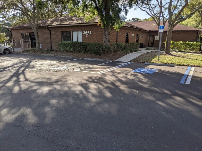 More Photos Of 3639-3711 Cortez Rd W, Bradenton Office For Lease