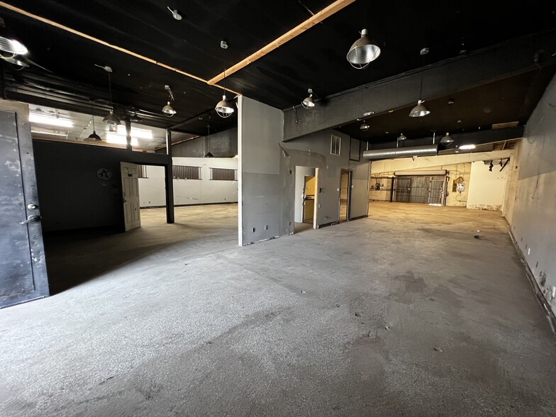 More Photos Of 1044 W 1st St, Pomona Light Manufacturing For Sale